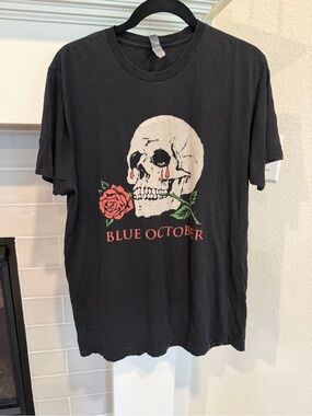 Source Unknown Black Blue October Skull & Rose Tee